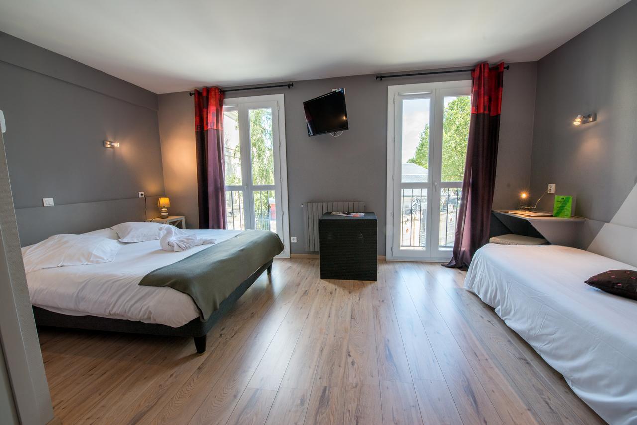 Hotel Du Lion D'Or Marmande Esterno foto